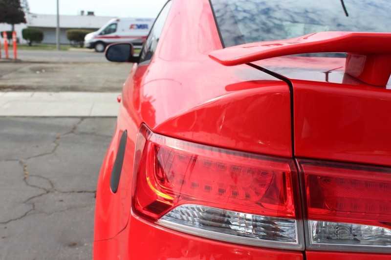 Kia Forte Koup Vehicle Full-screen Gallery Image 11