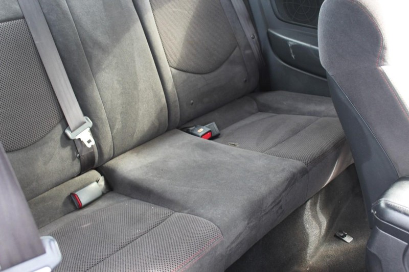 Kia Forte Koup Vehicle Full-screen Gallery Image 19