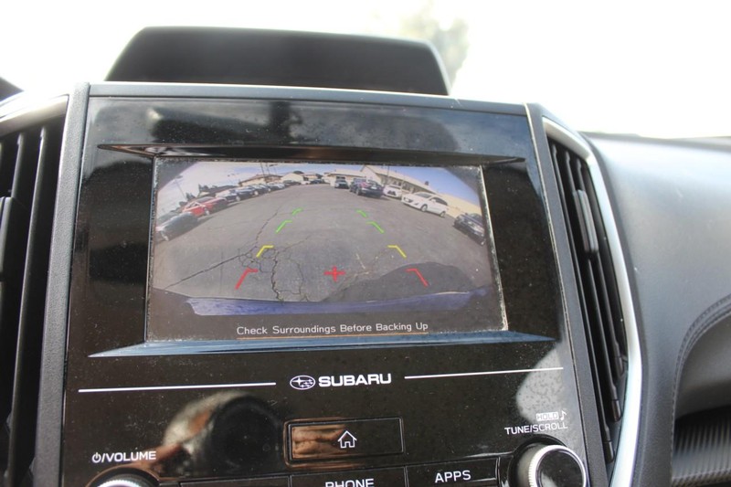 Subaru Impreza Vehicle Full-screen Gallery Image 24