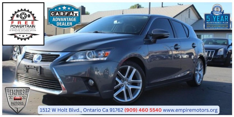 Lexus CT Vehicle Full-screen Gallery Image 01