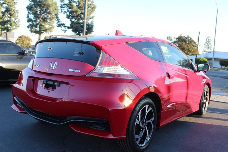 Honda CR-Z Vehicle Full-screen Gallery Image 06