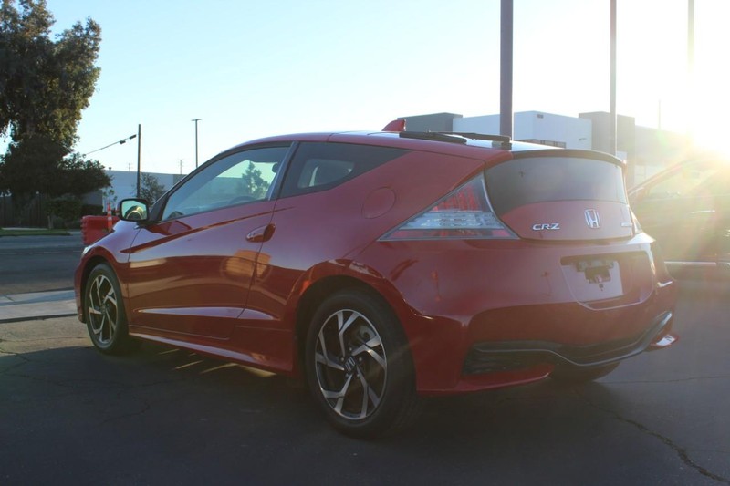 Honda CR-Z Vehicle Full-screen Gallery Image 07