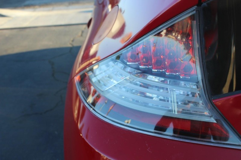 Honda CR-Z Vehicle Full-screen Gallery Image 08