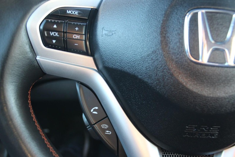 Honda CR-Z Vehicle Full-screen Gallery Image 30