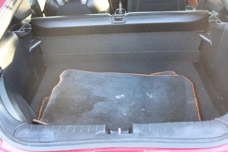 Honda CR-Z Vehicle Full-screen Gallery Image 31