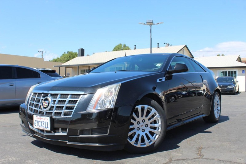 Cadillac CTS Coupe Vehicle Full-screen Gallery Image 01