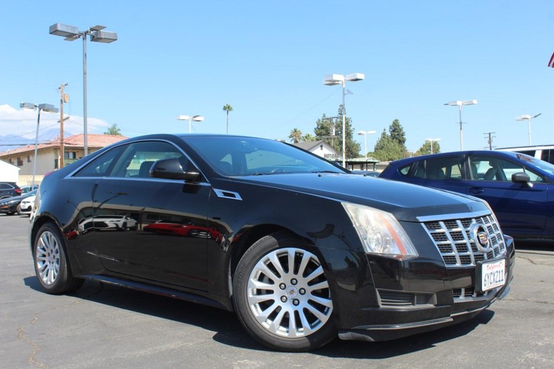 Cadillac CTS Coupe Vehicle Full-screen Gallery Image 04