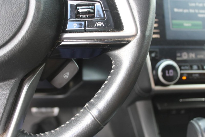 Subaru Outback Vehicle Full-screen Gallery Image 16