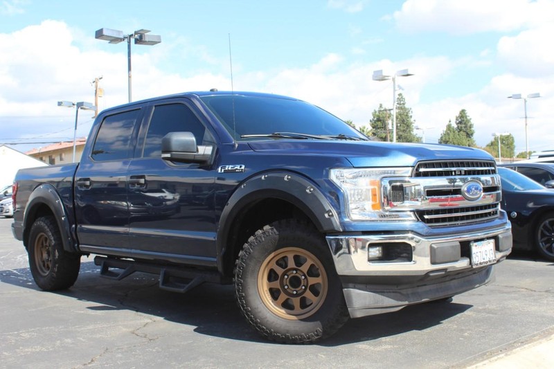 Ford F-150 Vehicle Full-screen Gallery Image 03