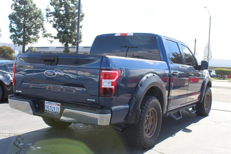 Ford F-150 Vehicle Full-screen Gallery Image 07