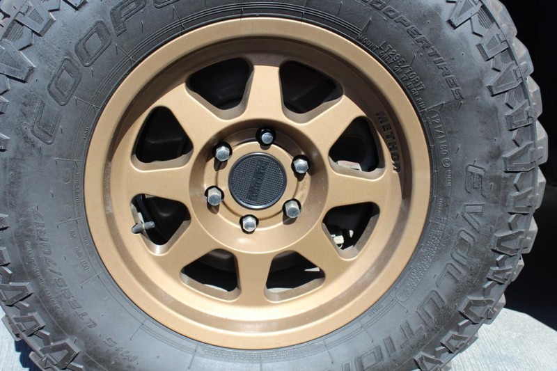 Ford F-150 Vehicle Full-screen Gallery Image 11