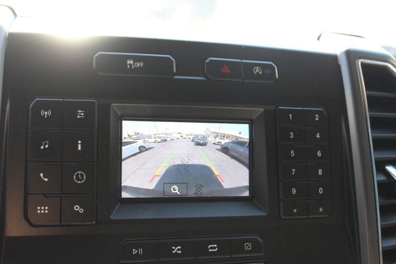 Ford F-150 Vehicle Full-screen Gallery Image 29