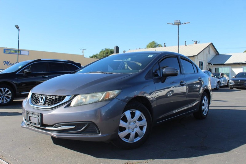 Honda Civic Sedan Vehicle Full-screen Gallery Image 01