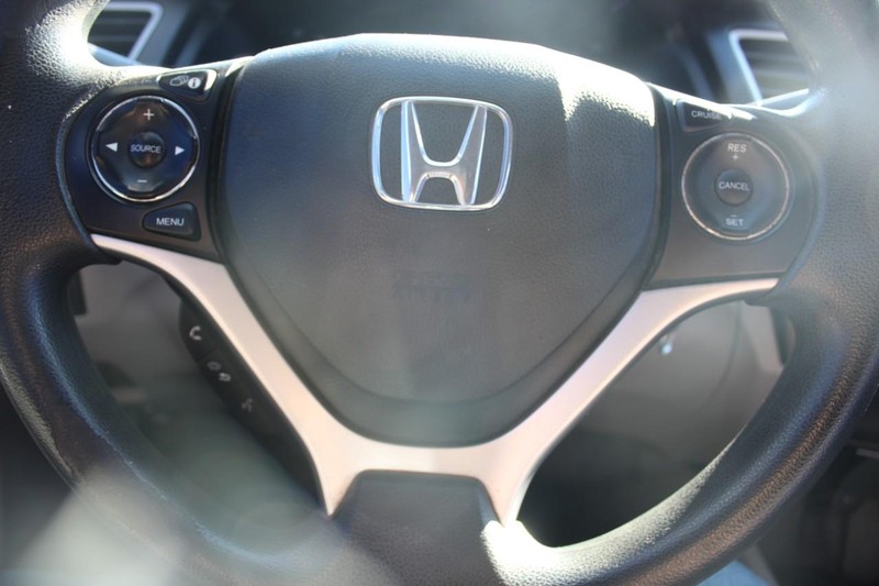 Honda Civic Sedan Vehicle Full-screen Gallery Image 22