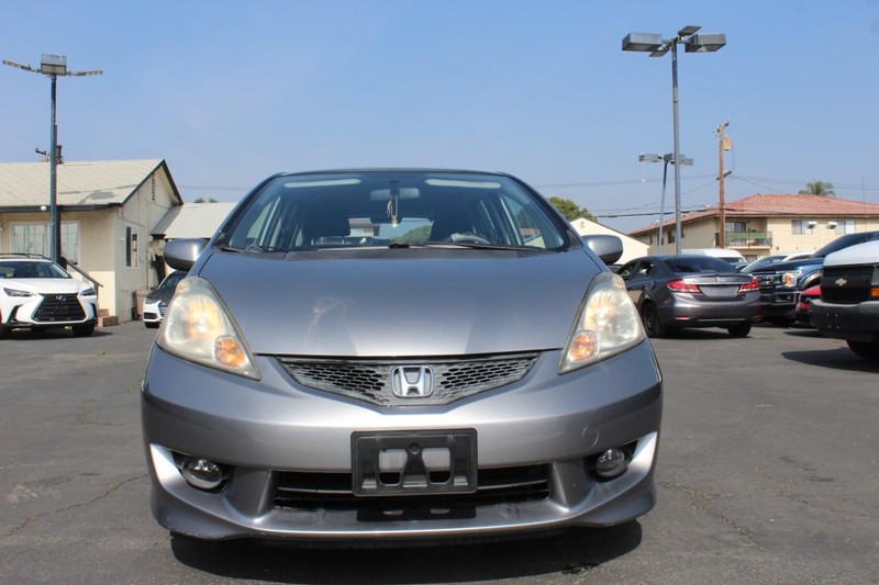 Honda Fit Vehicle Full-screen Gallery Image 05