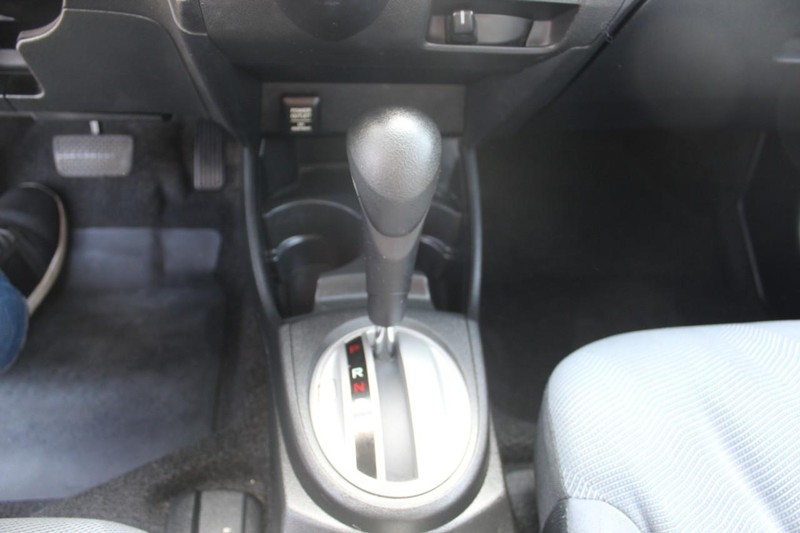 Honda Fit Vehicle Full-screen Gallery Image 15