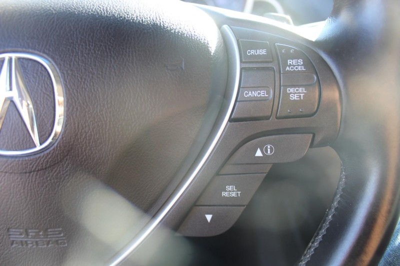 Acura ZDX Vehicle Full-screen Gallery Image 31