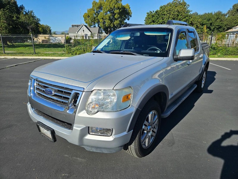 Ford Explorer Sport Trac Vehicle Full-screen Gallery Image 01