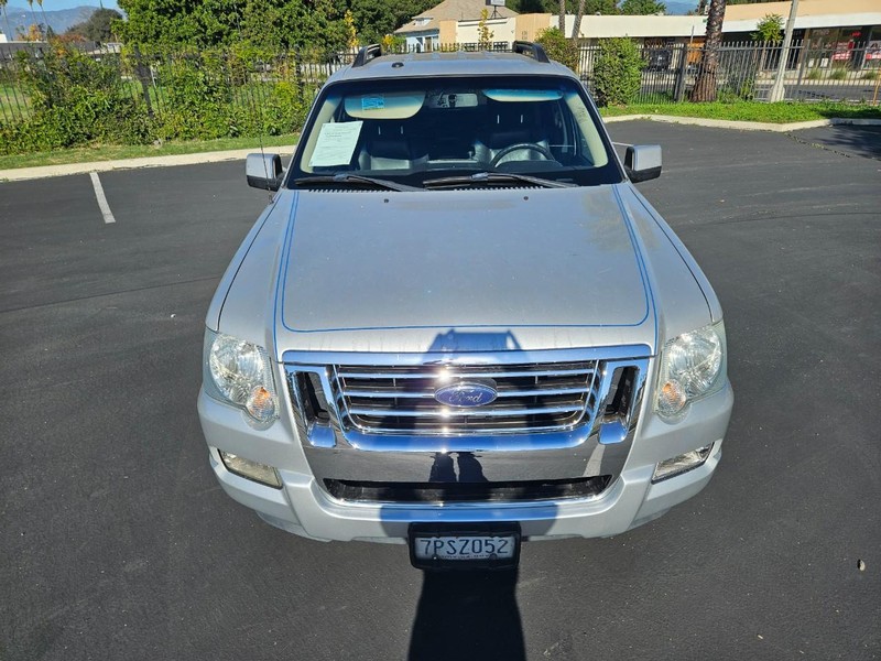 Ford Explorer Sport Trac Vehicle Full-screen Gallery Image 08