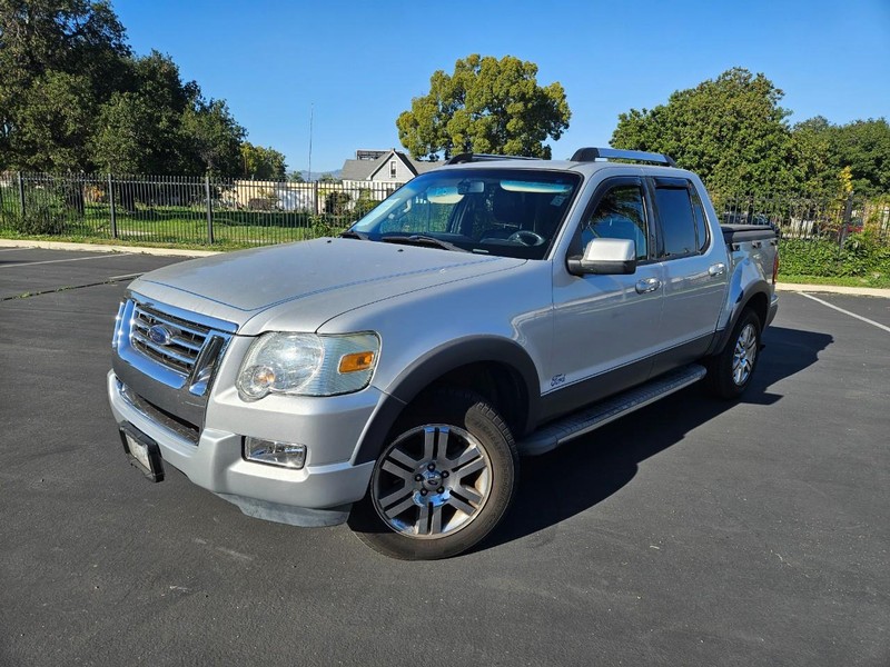 Ford Explorer Sport Trac Vehicle Full-screen Gallery Image 18