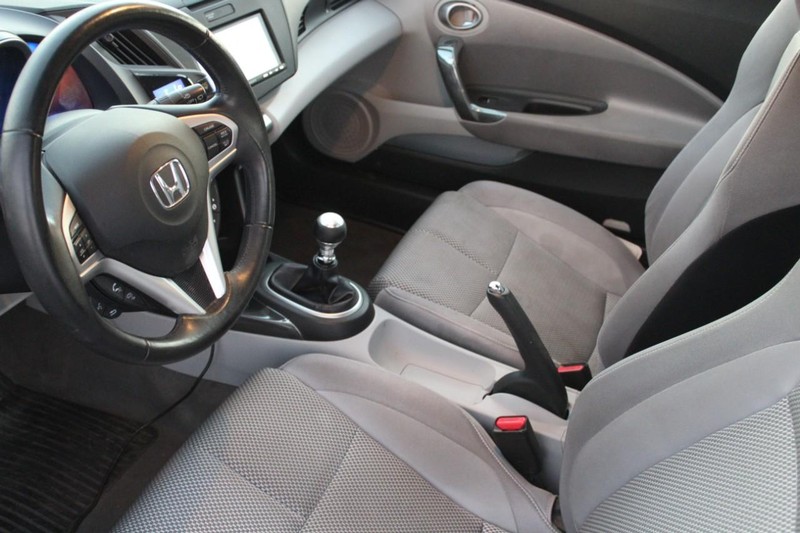 Honda CR-Z Vehicle Full-screen Gallery Image 11