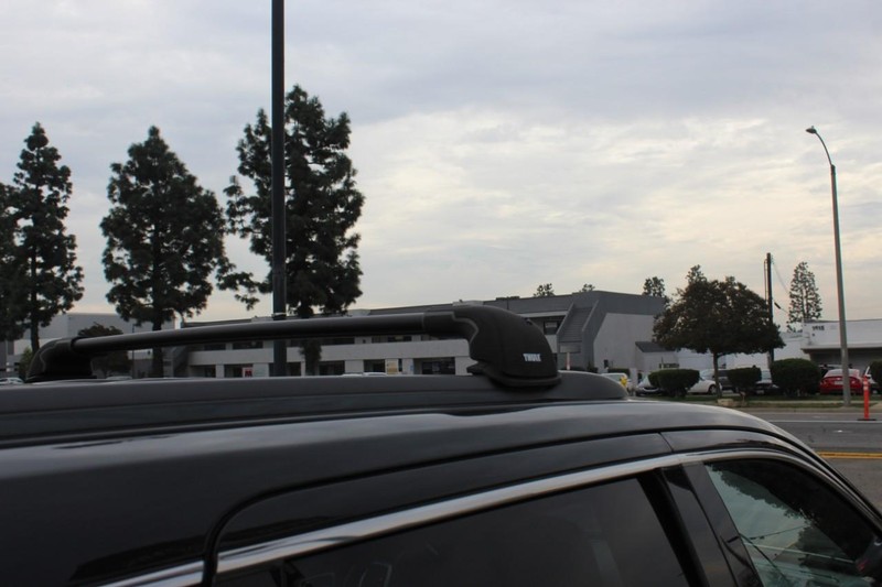 Jeep Grand Cherokee Vehicle Full-screen Gallery Image 10