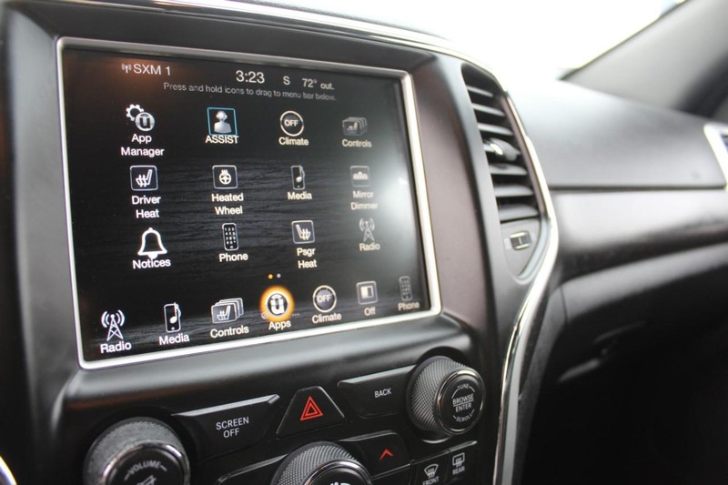 Jeep Grand Cherokee Vehicle Full-screen Gallery Image 26