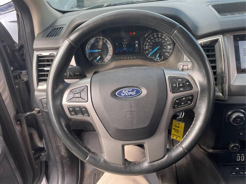 Ford Ranger Vehicle Full-screen Gallery Image 10