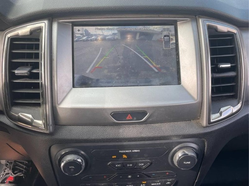 Ford Ranger Vehicle Full-screen Gallery Image 11