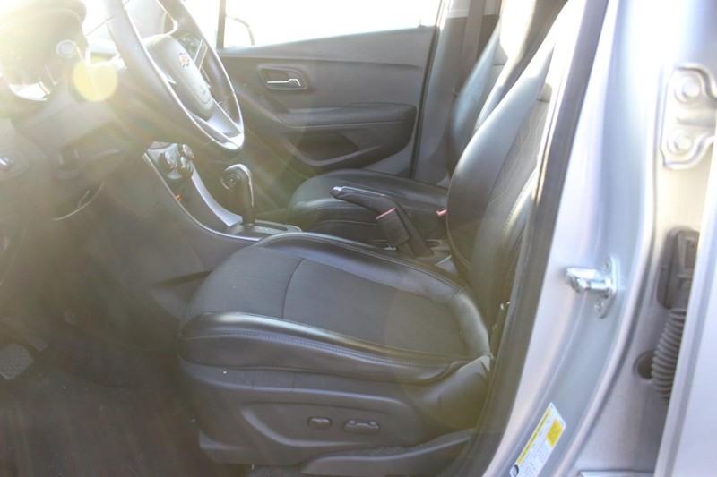 Chevrolet Trax Vehicle Full-screen Gallery Image 10