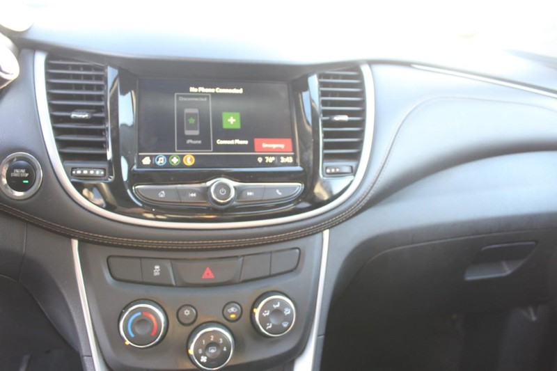 Chevrolet Trax Vehicle Full-screen Gallery Image 15