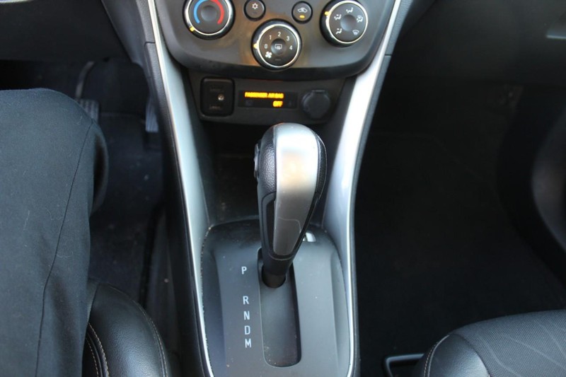 Chevrolet Trax Vehicle Full-screen Gallery Image 16