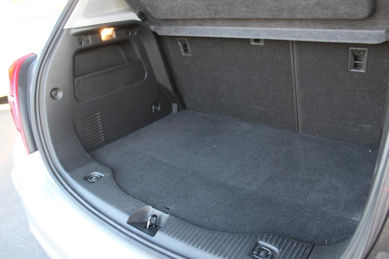 Chevrolet Trax Vehicle Full-screen Gallery Image 23