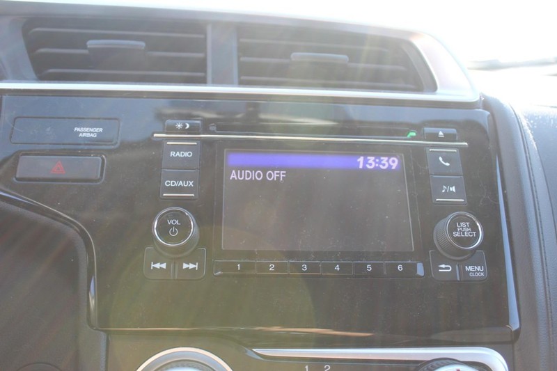 Honda Fit Vehicle Full-screen Gallery Image 15