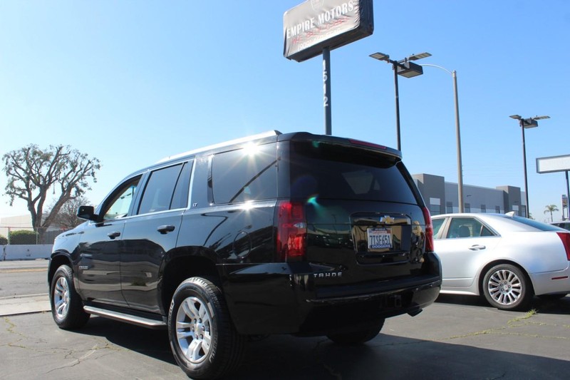 Chevrolet Tahoe Vehicle Full-screen Gallery Image 05