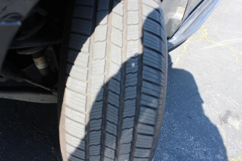 Chevrolet Tahoe Vehicle Full-screen Gallery Image 07