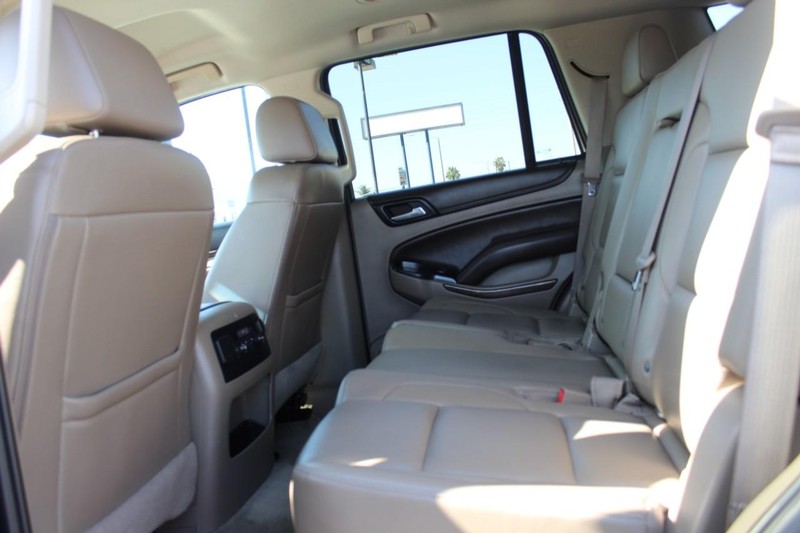 Chevrolet Tahoe Vehicle Full-screen Gallery Image 11