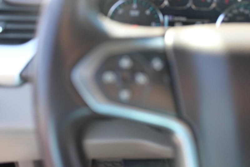 Chevrolet Tahoe Vehicle Full-screen Gallery Image 25