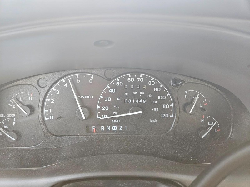 Ford Ranger Vehicle Full-screen Gallery Image 10