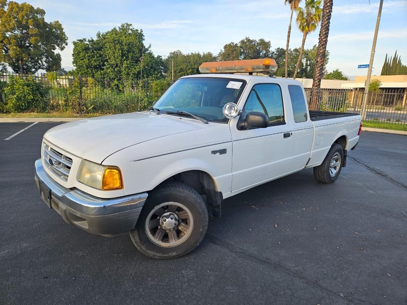 Ford Ranger Vehicle Full-screen Gallery Image 17