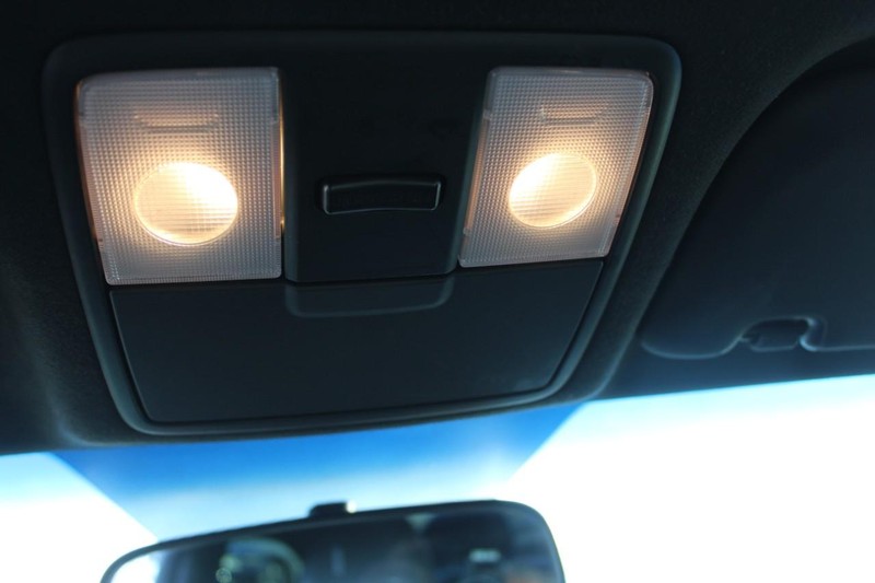 Kia Forte Koup Vehicle Full-screen Gallery Image 20