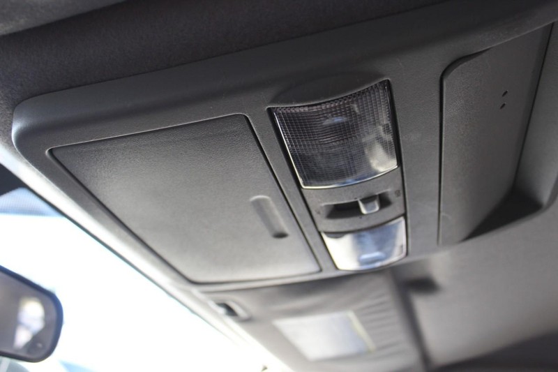 Nissan Xterra Vehicle Full-screen Gallery Image 18