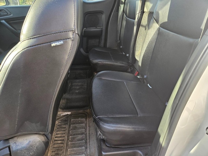 Ford Ranger Vehicle Full-screen Gallery Image 14