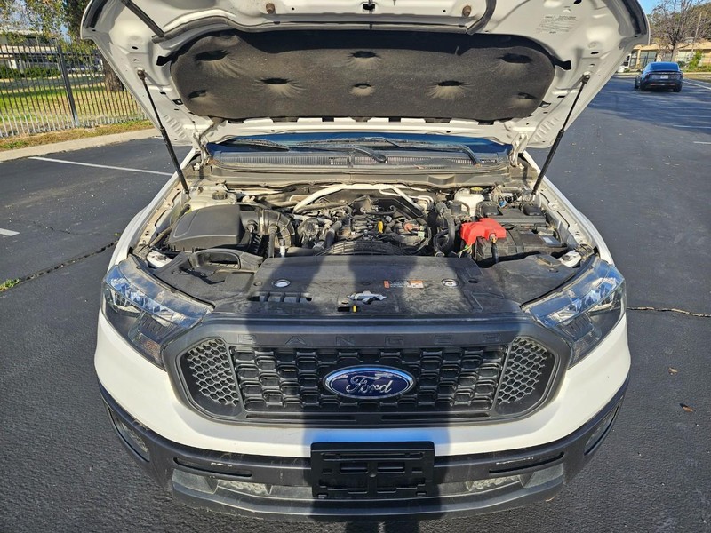 Ford Ranger Vehicle Full-screen Gallery Image 19