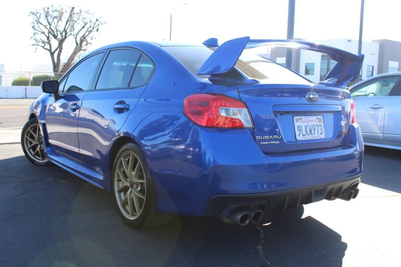 Subaru WRX STI Vehicle Full-screen Gallery Image 03