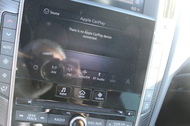 INFINITI Q50 Vehicle Full-screen Gallery Image 21