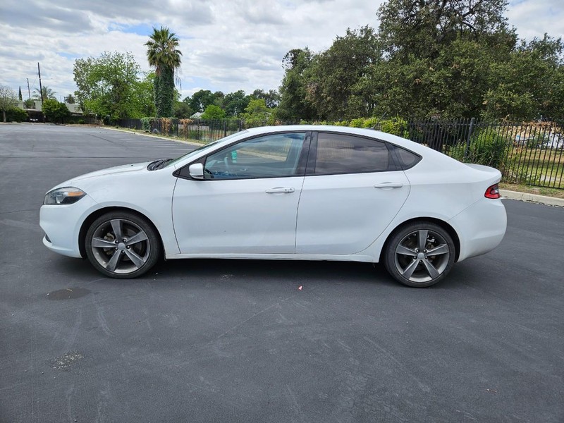 Dodge Dart Vehicle Full-screen Gallery Image 02