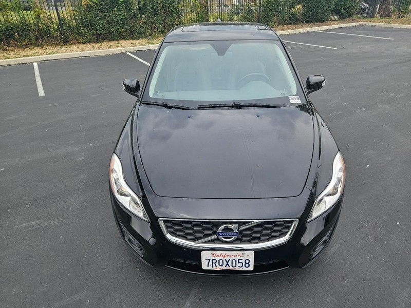Volvo C30 Vehicle Full-screen Gallery Image 08