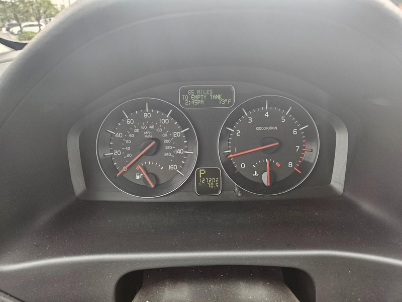 Volvo C30 Vehicle Full-screen Gallery Image 09