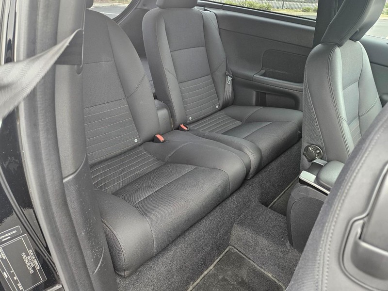 Volvo C30 Vehicle Full-screen Gallery Image 13
